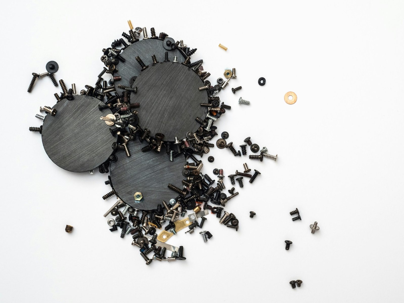 Magnetism: Forces, Fields, and Applications